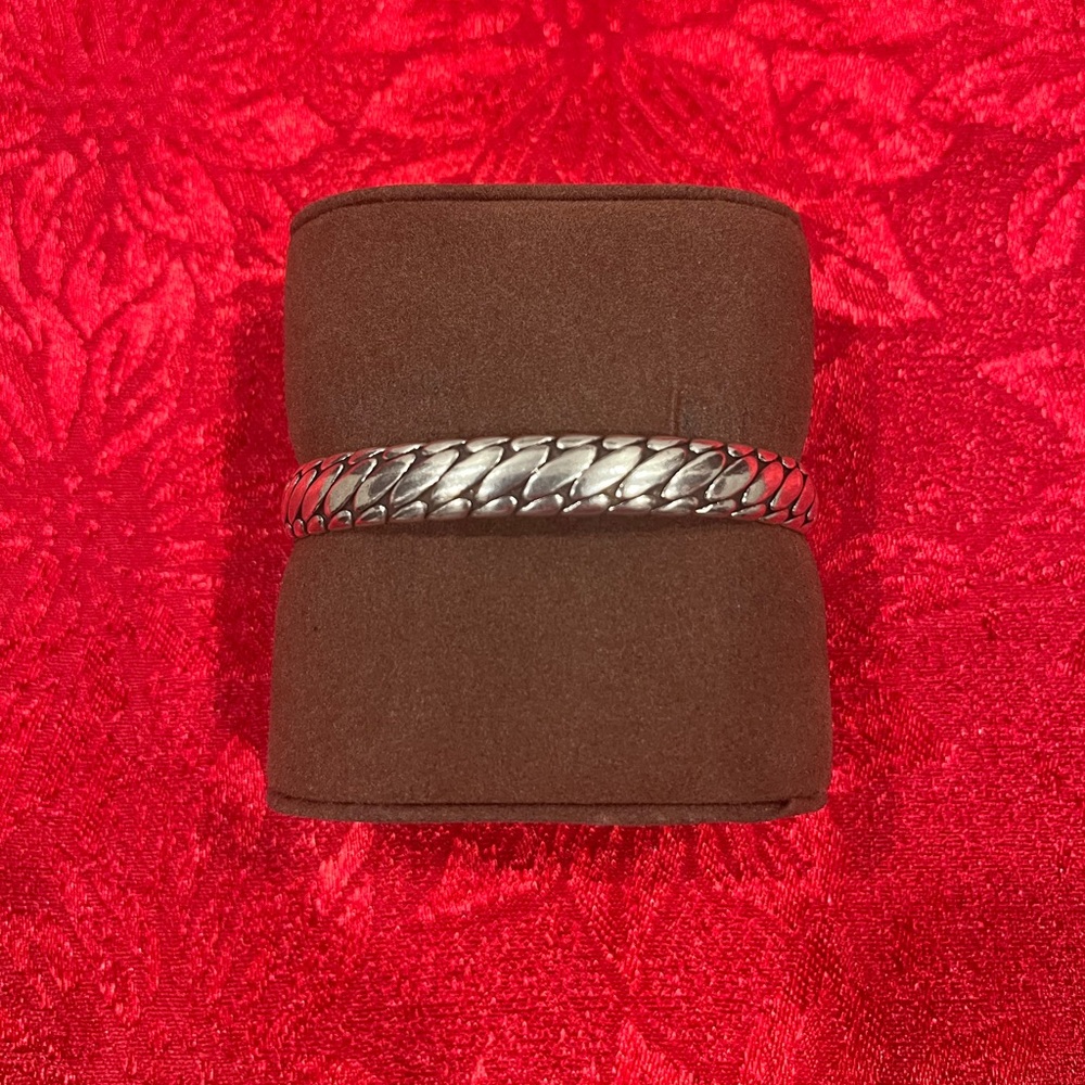 Sterling silver cuff bracelet - Picture 2 of 6